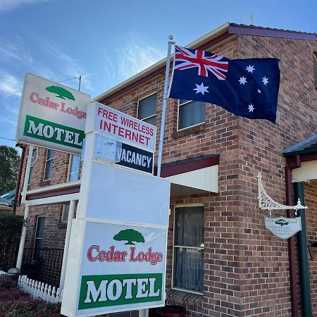 Cedar Lodge Motel Armidale Buitenkant foto