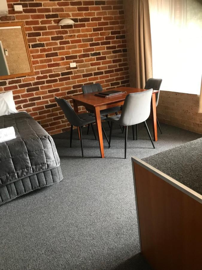 Cedar Lodge Motel Armidale Buitenkant foto