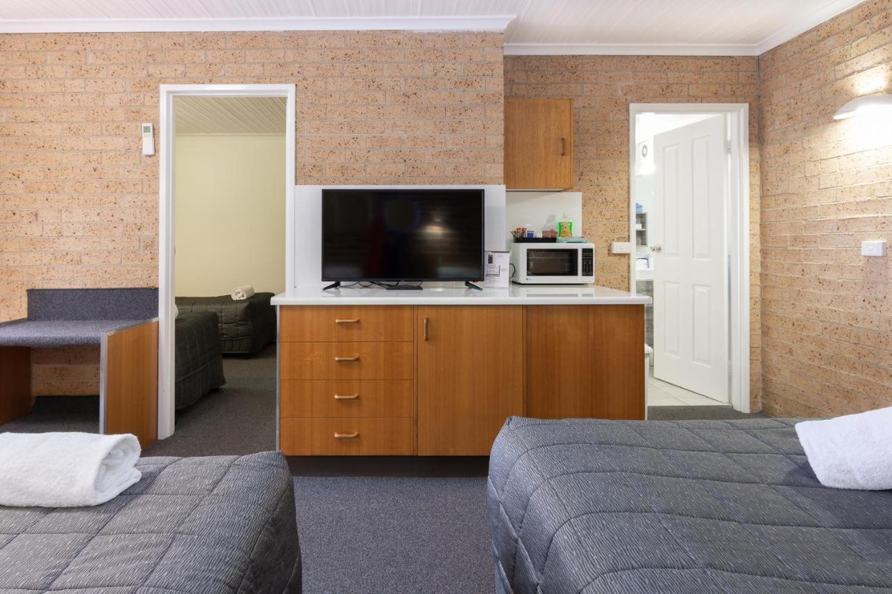 Cedar Lodge Motel Armidale Buitenkant foto