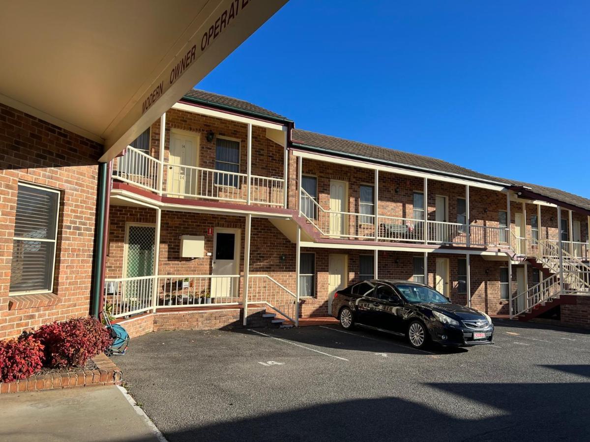 Cedar Lodge Motel Armidale Buitenkant foto